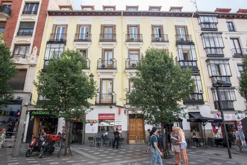 Style And Comfort In Opera-Puerta Del Sol Apartment Madrid Exterior photo